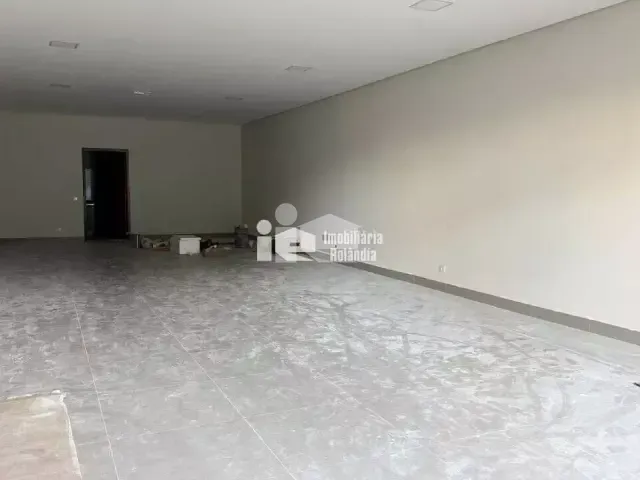 Sala para alugar, no bairro Centro em Rolândia