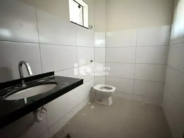 Sala para alugar, no bairro Centro em Rolândia