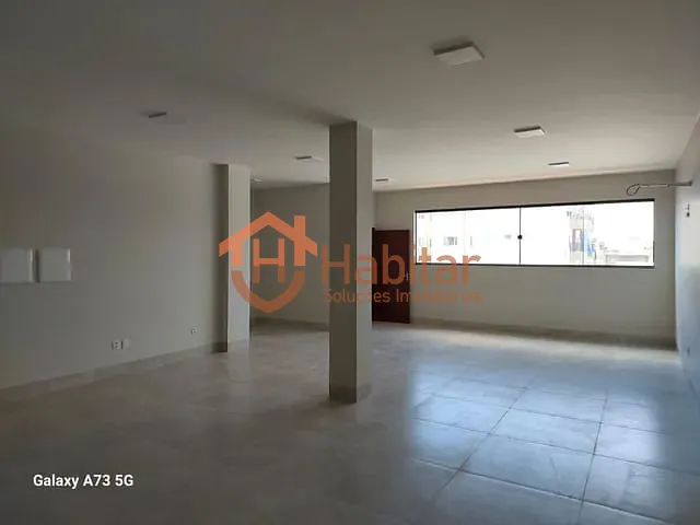 Sala à venda ou para alugar, no bairro Centro em Sorriso