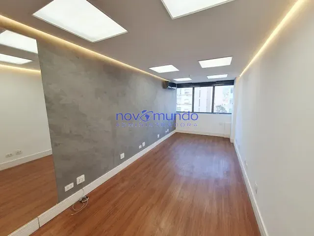 Sala para alugar, no bairro Tijuca em Rio de Janeiro