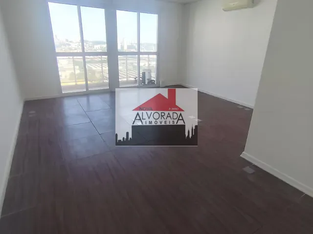 Sala para alugar, no bairro Vila Leopoldina em São Paulo