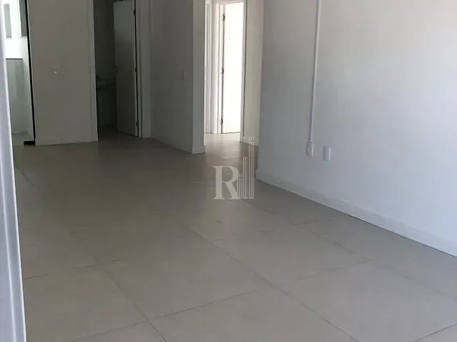 Sala para alugar, no bairro Centro em Tijucas