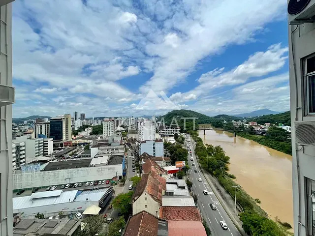 Sala com 65m², para alugar, no bairro Centro (Blumenau) em Blumenau