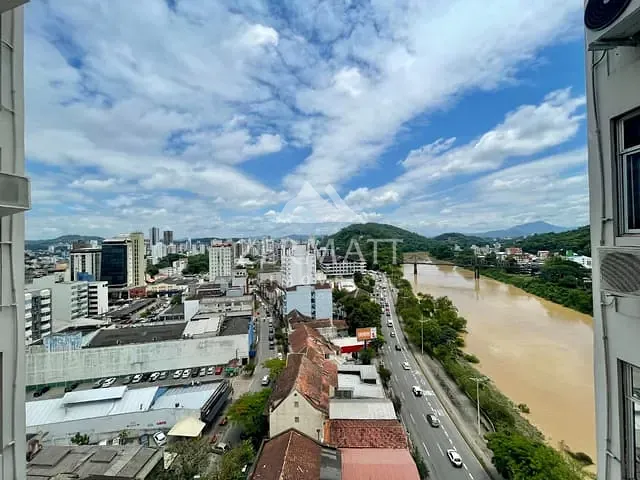 Sala com 65m², para alugar, no bairro Centro (Blumenau) em Blumenau