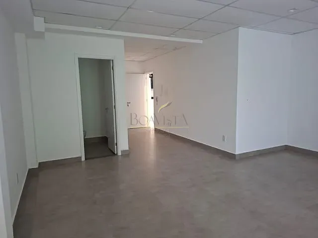 Sala para alugar, no bairro Jardim do Lago em Bragança Paulista