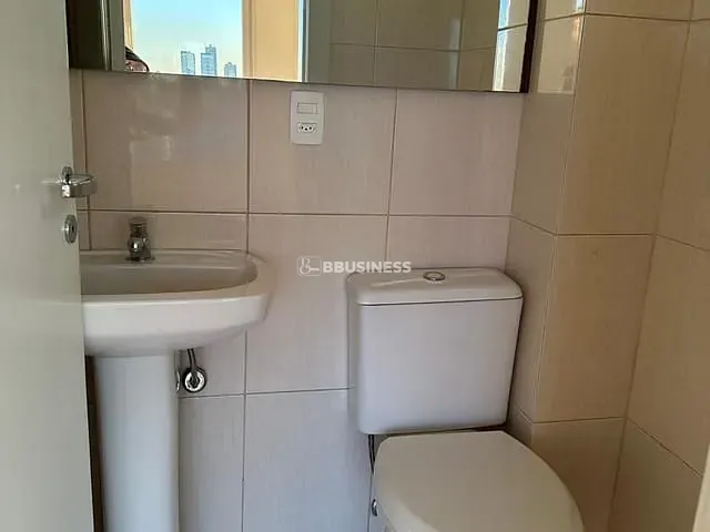 Sala à venda, no bairro Centro em Caxias do Sul