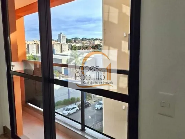 Sala à venda ou para alugar, no bairro Atibaia Jardim em Atibaia