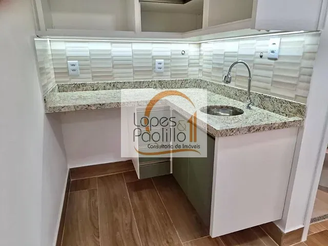 Sala à venda ou para alugar, no bairro Atibaia Jardim em Atibaia
