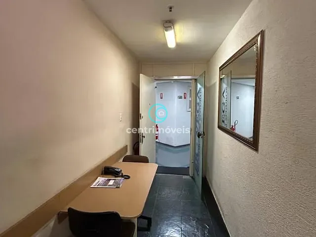 Sala à venda, no bairro Centro em Rio de Janeiro