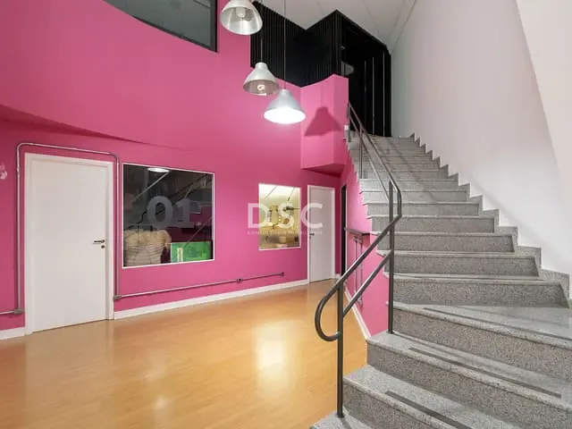 Sala com 178m², à venda, no bairro Centro em Curitiba