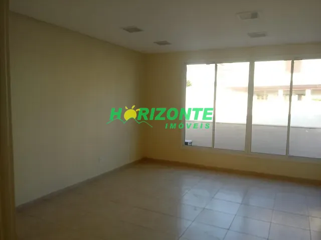 Sala com 27m², para alugar, no bairro Urbanova em São José dos Campos