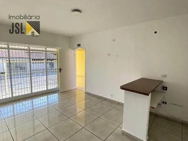 Sala com 300m², para alugar, no bairro Vila Resende em Caçapava