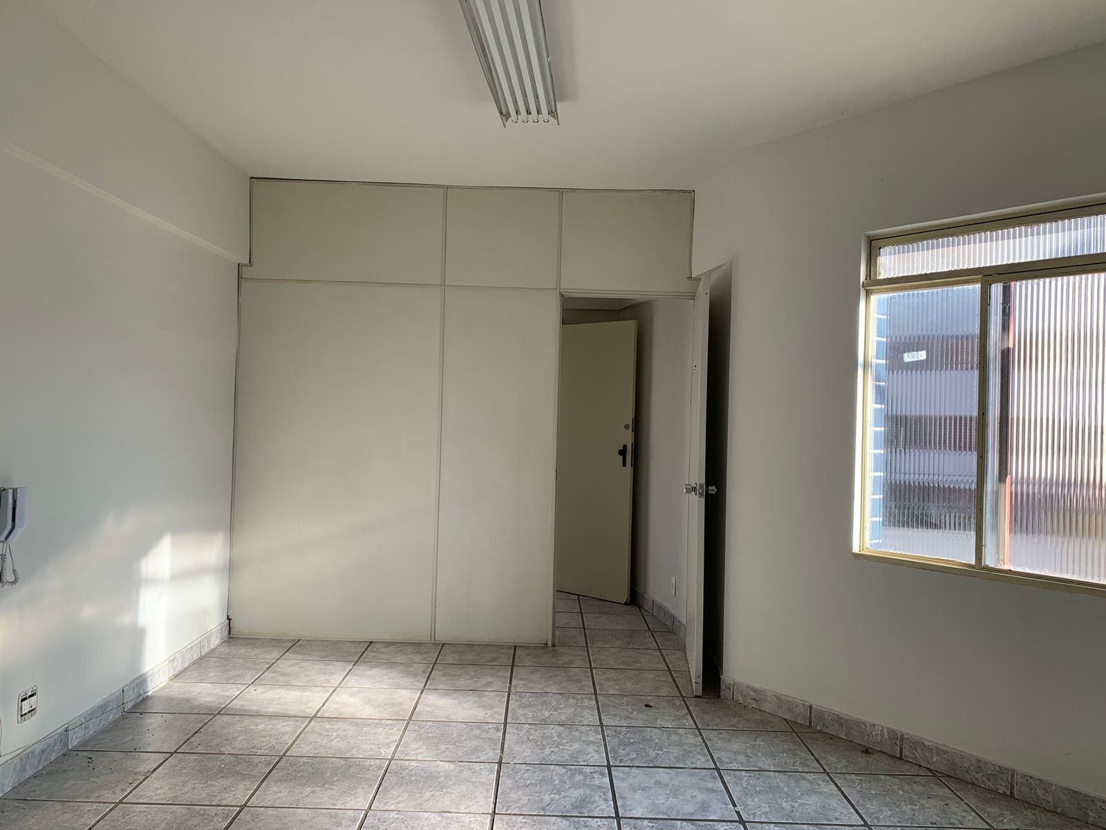 Sala para locação no bairro Ouro Preto, Belo Horizonte, MG
