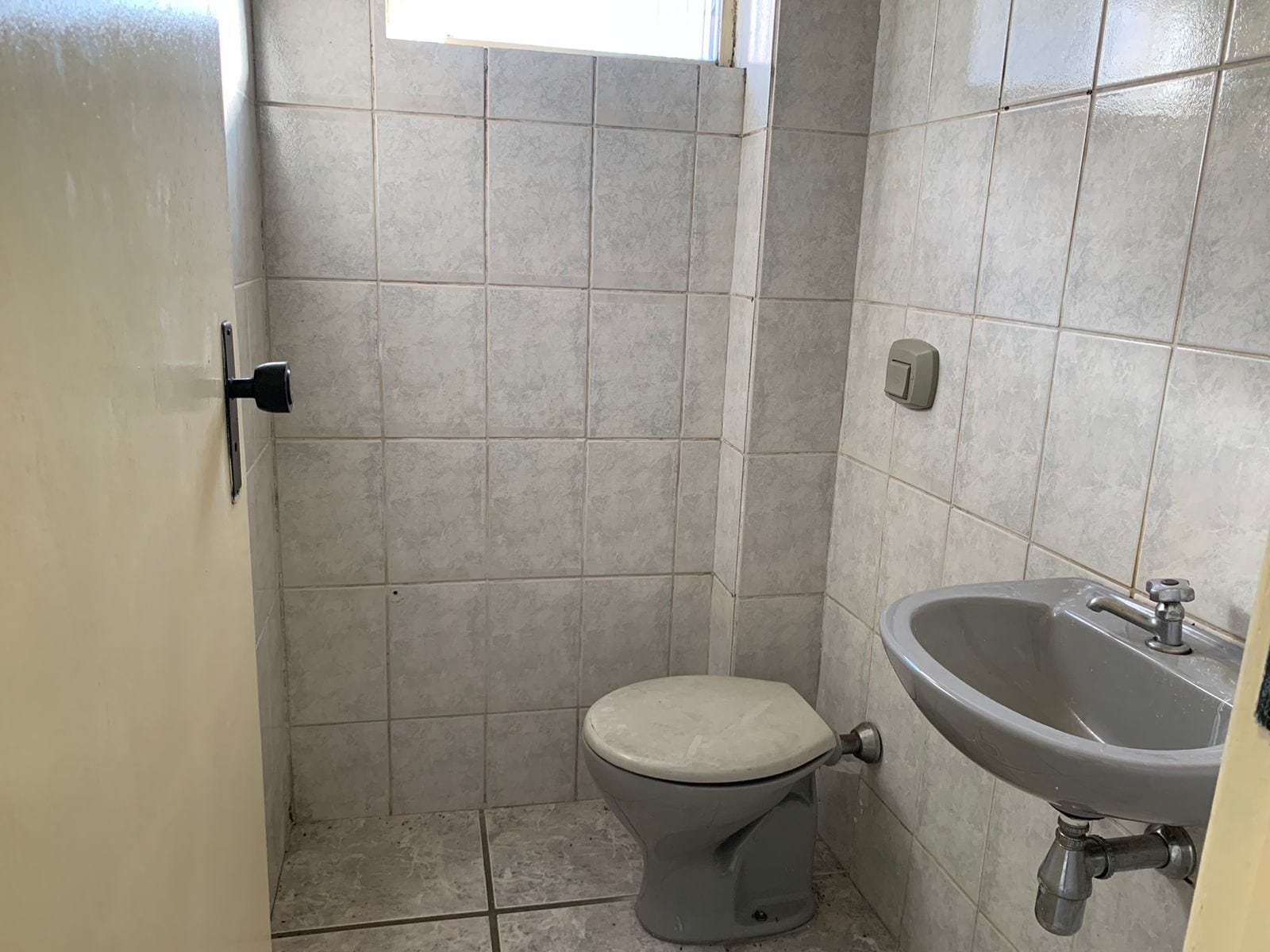 Sala para locação no bairro Ouro Preto, Belo Horizonte, MG