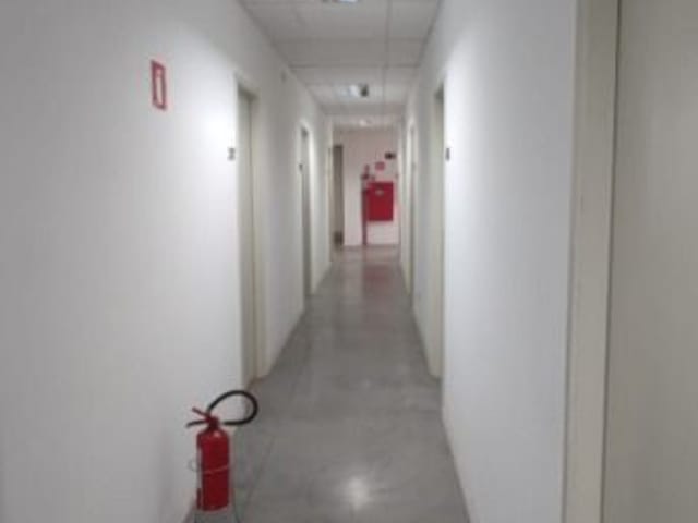 Sala com 15m², para alugar, no bairro Jardim da Glória em Cotia