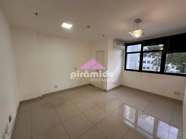 Sala com 10m², para alugar, no bairro Jardim Aquárius em São José Dos Campos