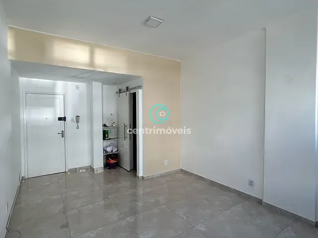 Sala à venda, no bairro Tijuca em Rio de Janeiro