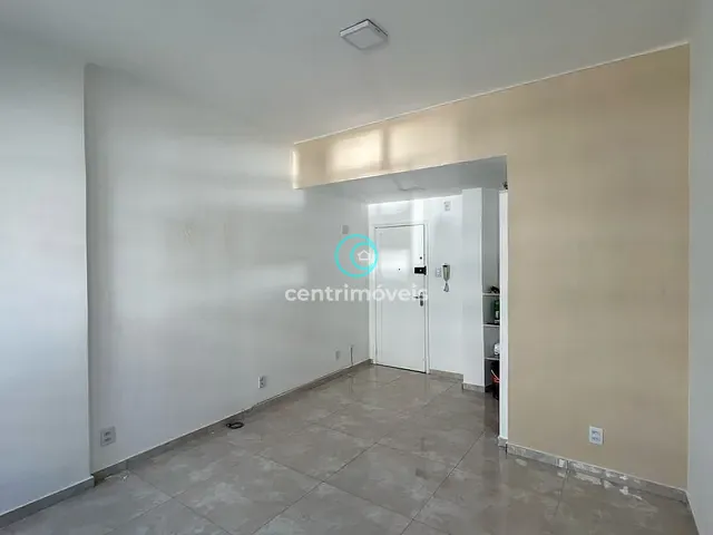 Sala à venda, no bairro Tijuca em Rio de Janeiro