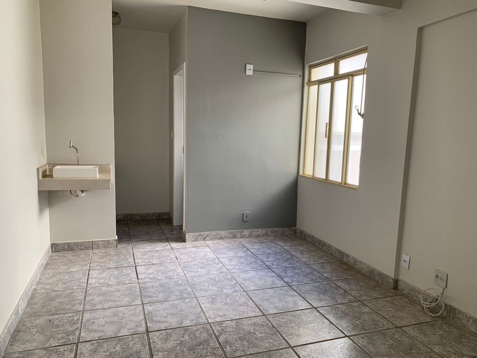 Sala para locação no bairro Ouro Preto - Belo Horizonte, MG
