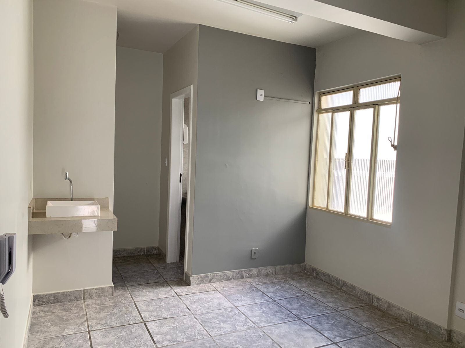 Sala para locação no bairro Ouro Preto - Belo Horizonte, MG