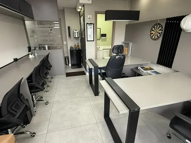 Sala à venda, no bairro Jardim São Dimas em São José dos Campos