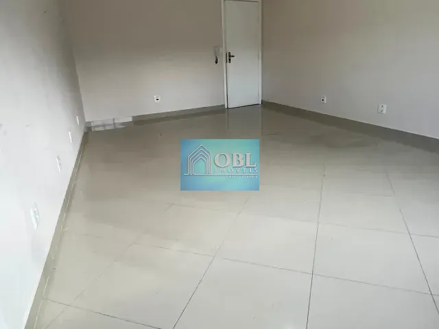 Sala com 40m², para alugar, no bairro Vila Santa Clara em São Paulo