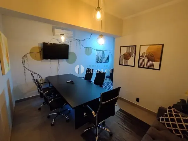 Sala com 594m², para alugar, no bairro Centro em Artur Nogueira