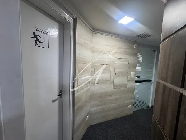 Sala à venda, no bairro Tatuapé em São Paulo