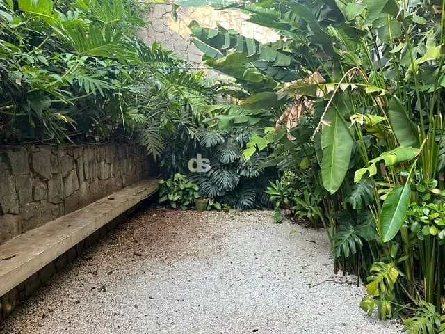 Sala à venda ou para alugar, no bairro Sumarezinho em São Paulo