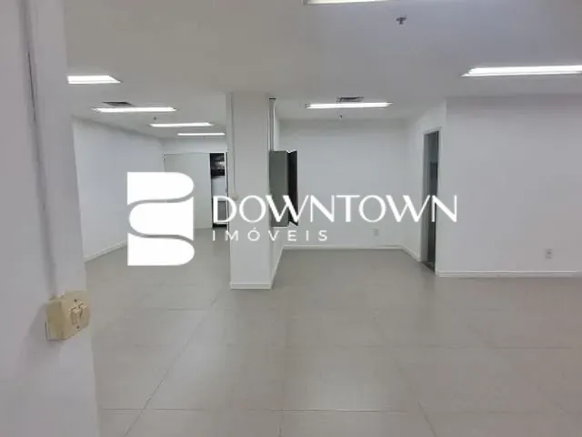 Sala com 150m², à venda ou para alugar, no bairro Centro em Rio de Janeiro