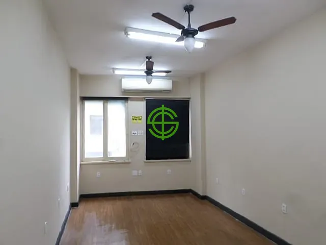 Sala com 33m², para alugar, no bairro Centro em Rio de Janeiro