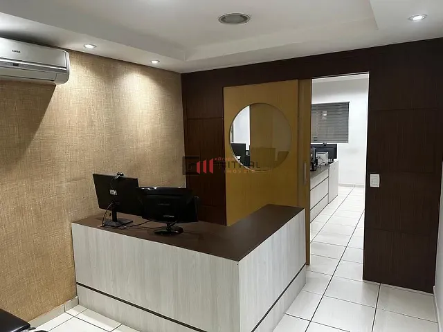Sala à venda, no bairro Centro em Londrina