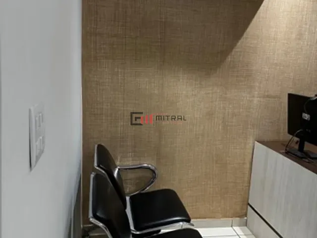 Sala à venda, no bairro Centro em Londrina