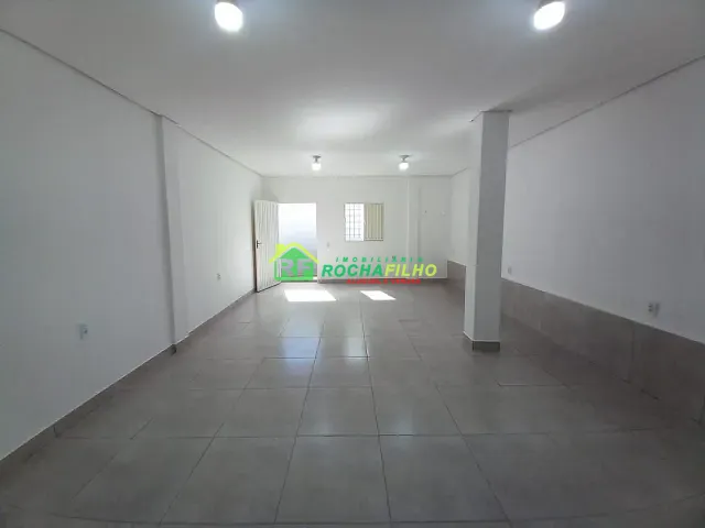 Sala com 40m², para alugar, no bairro Parque Piauí I em Timon