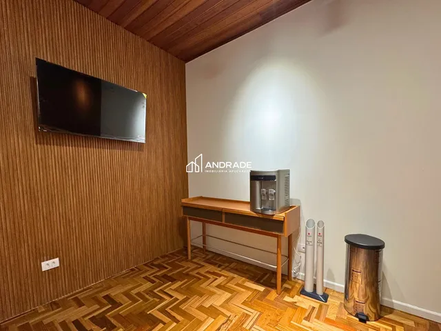 Sala para alugar, no bairro Vila Franko em Apucarana