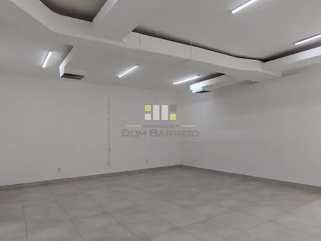 Sala com 90m², para alugar, no bairro Centro em Sumaré
