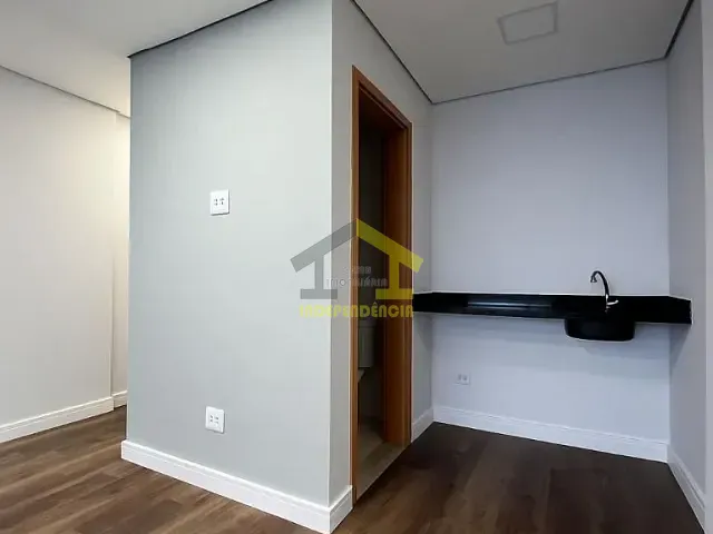 Sala com 39m², à venda ou para alugar, no bairro Vila Brasileira em Itatiba