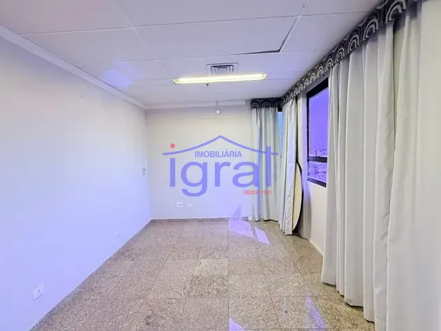Sala à venda ou para alugar, no bairro Jabaquara em São Paulo
