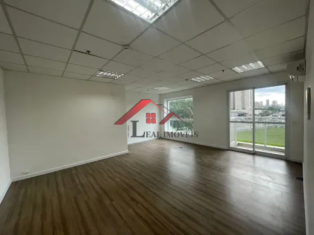 Sala com 37m², para alugar, no bairro Jardim em Santo André