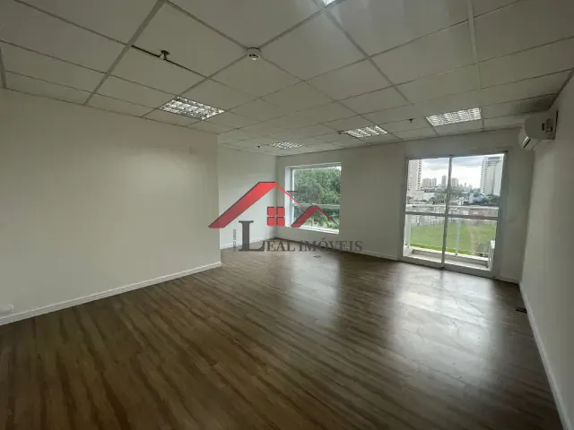 Sala com 37m², para alugar, no bairro Jardim em Santo André