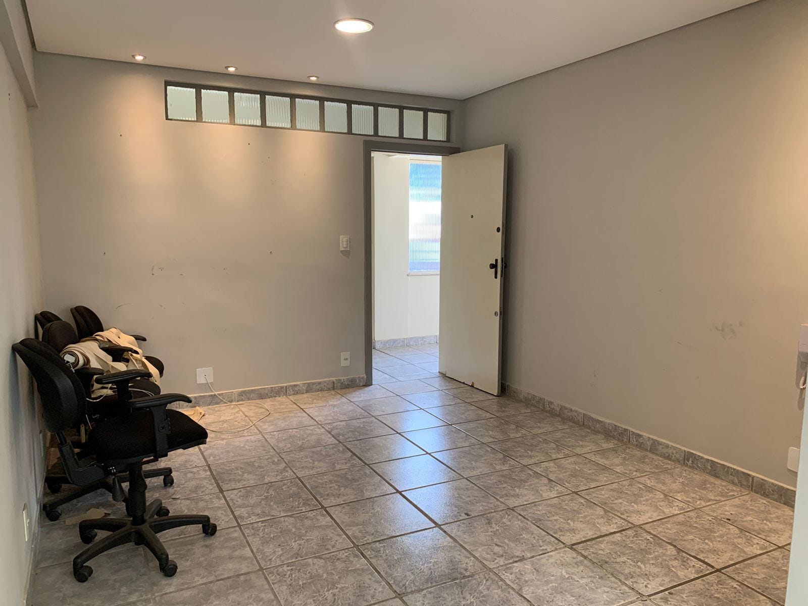 Sala para locação no bairro Ouro Preto, Belo Horizonte, MG