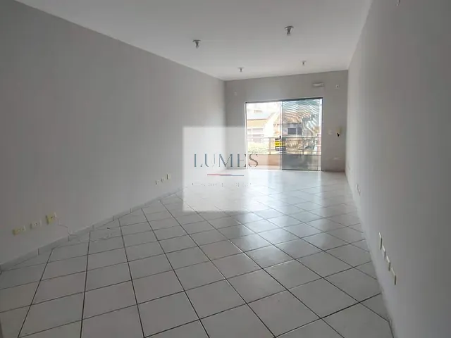 Sala com 51m², para alugar, no bairro Parque Residencial Jaguari em Americana