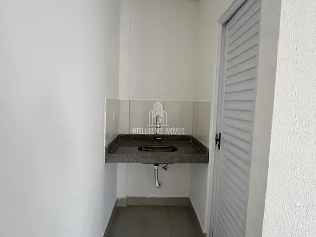 Sala para alugar, no bairro Alvorada em Cuiabá