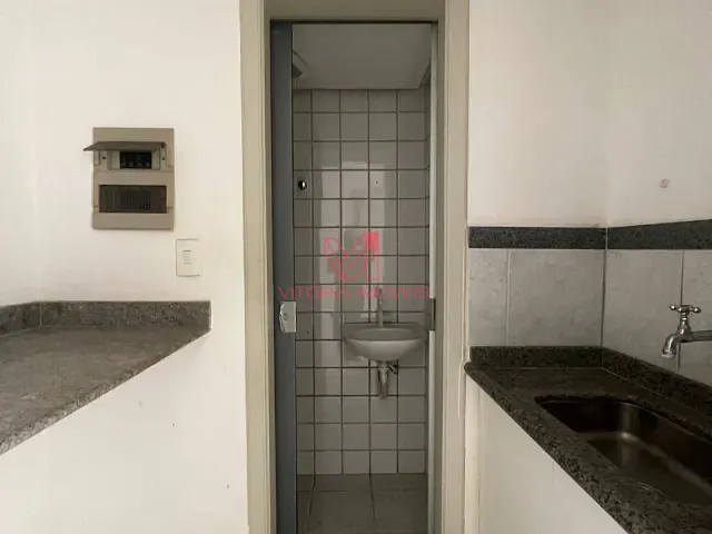 Sala com 35m², para alugar, no bairro Santa Lúcia em Vitória