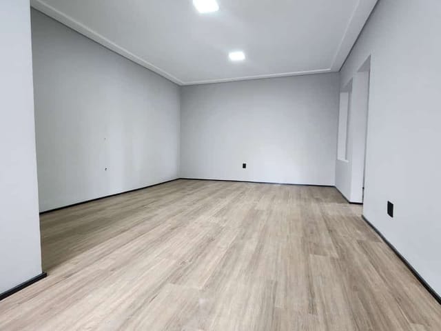 Sala à venda, no bairro São Pelegrino em Caxias do Sul