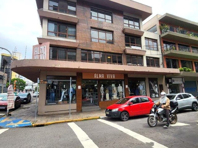 Sala à venda, no bairro São Pelegrino em Caxias do Sul
