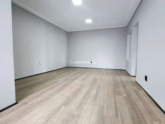 Sala à venda, no bairro São Pelegrino em Caxias do Sul