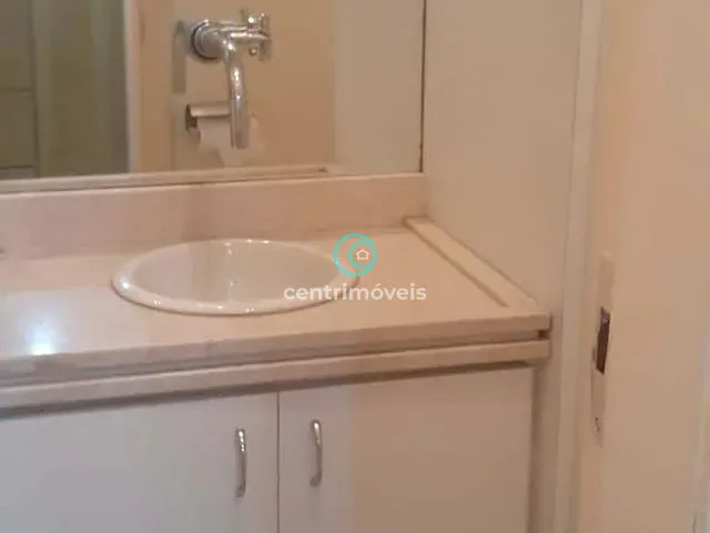 Sala à venda, no bairro Centro em Rio de Janeiro