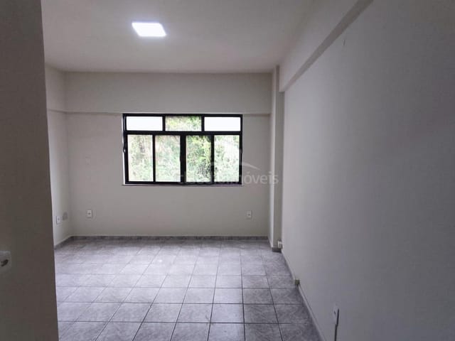 Foto do Sala - SALA COMERCIAL EDIFICIO SCHNEIDER | Claudio Imóveis