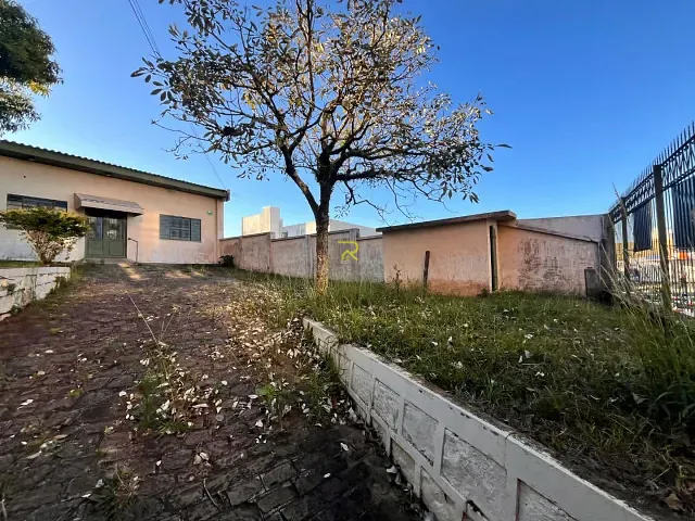 Sala com 384m², para alugar, no bairro Centro em Guarapuava